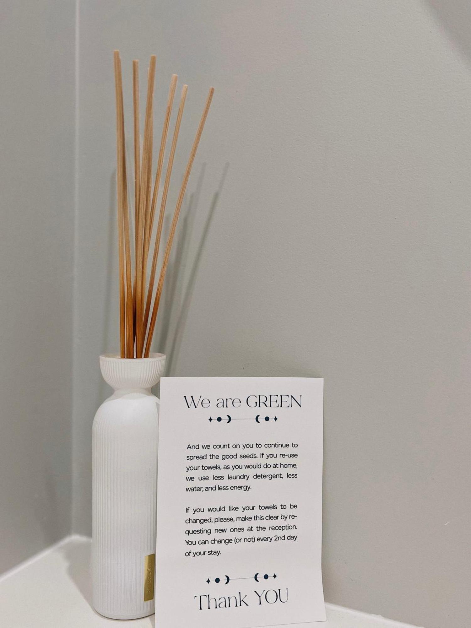 Luna House & Cowork Cascais Phòng bức ảnh